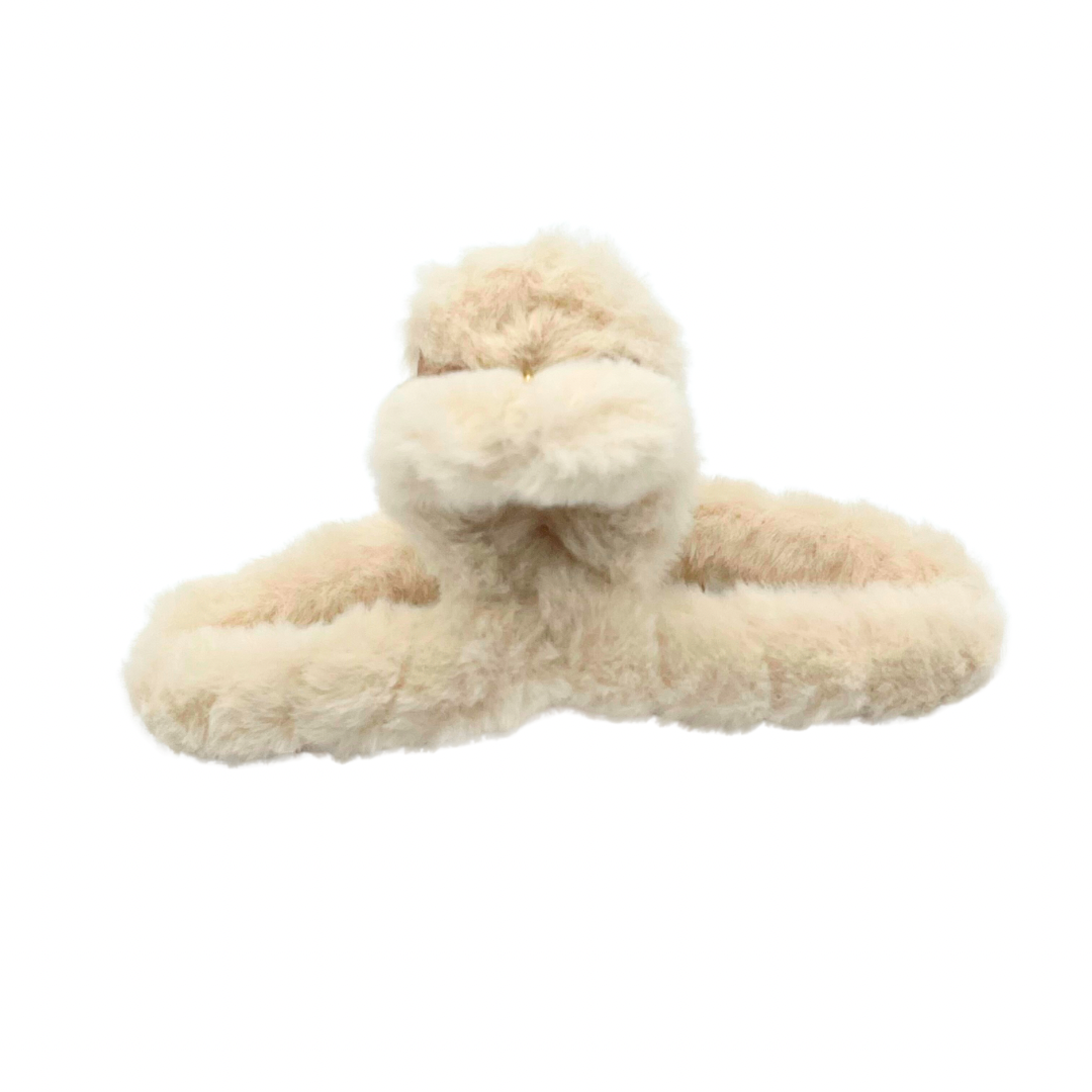 Fuzzy - Large Hair Claw