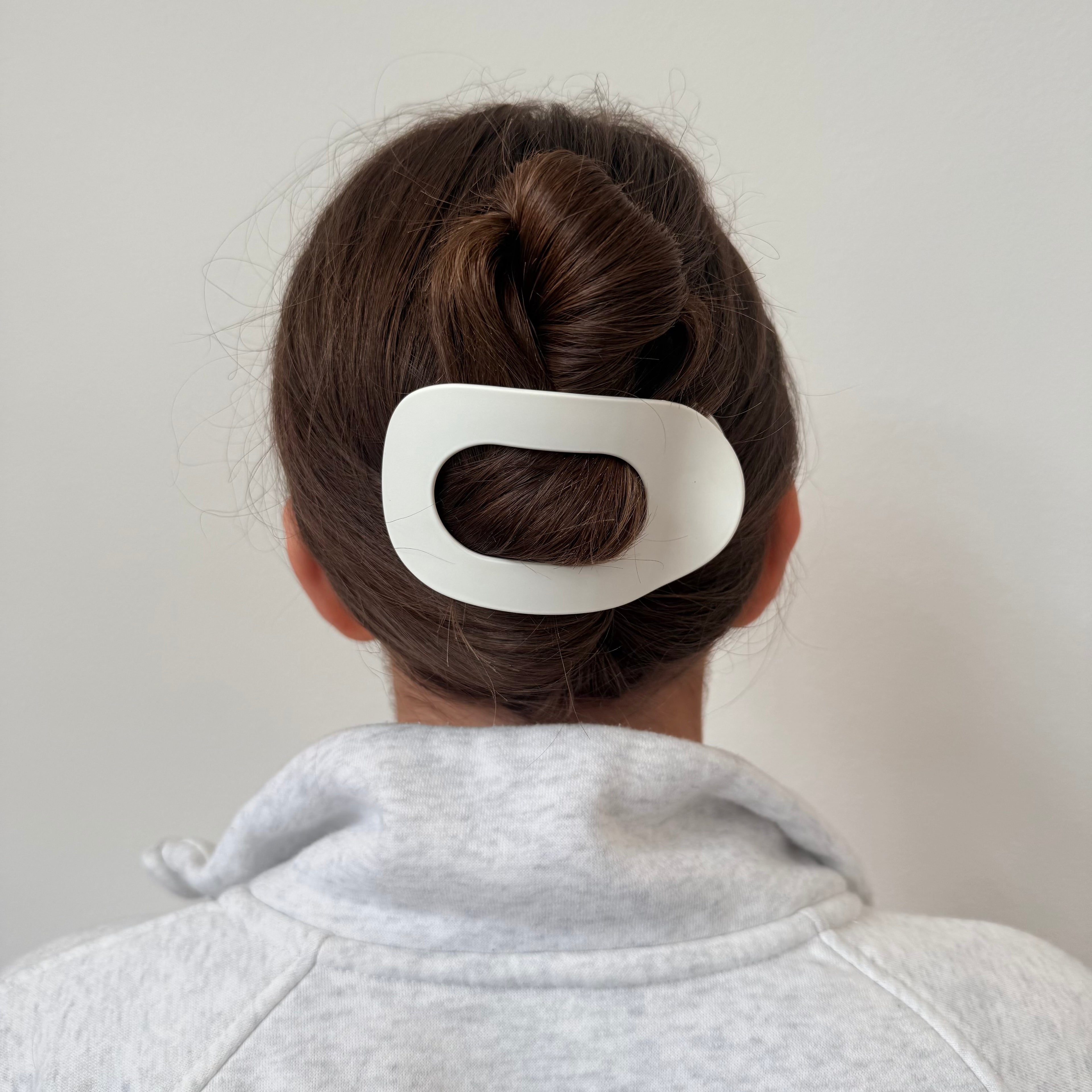 Flat Round Medium White Hair Clip