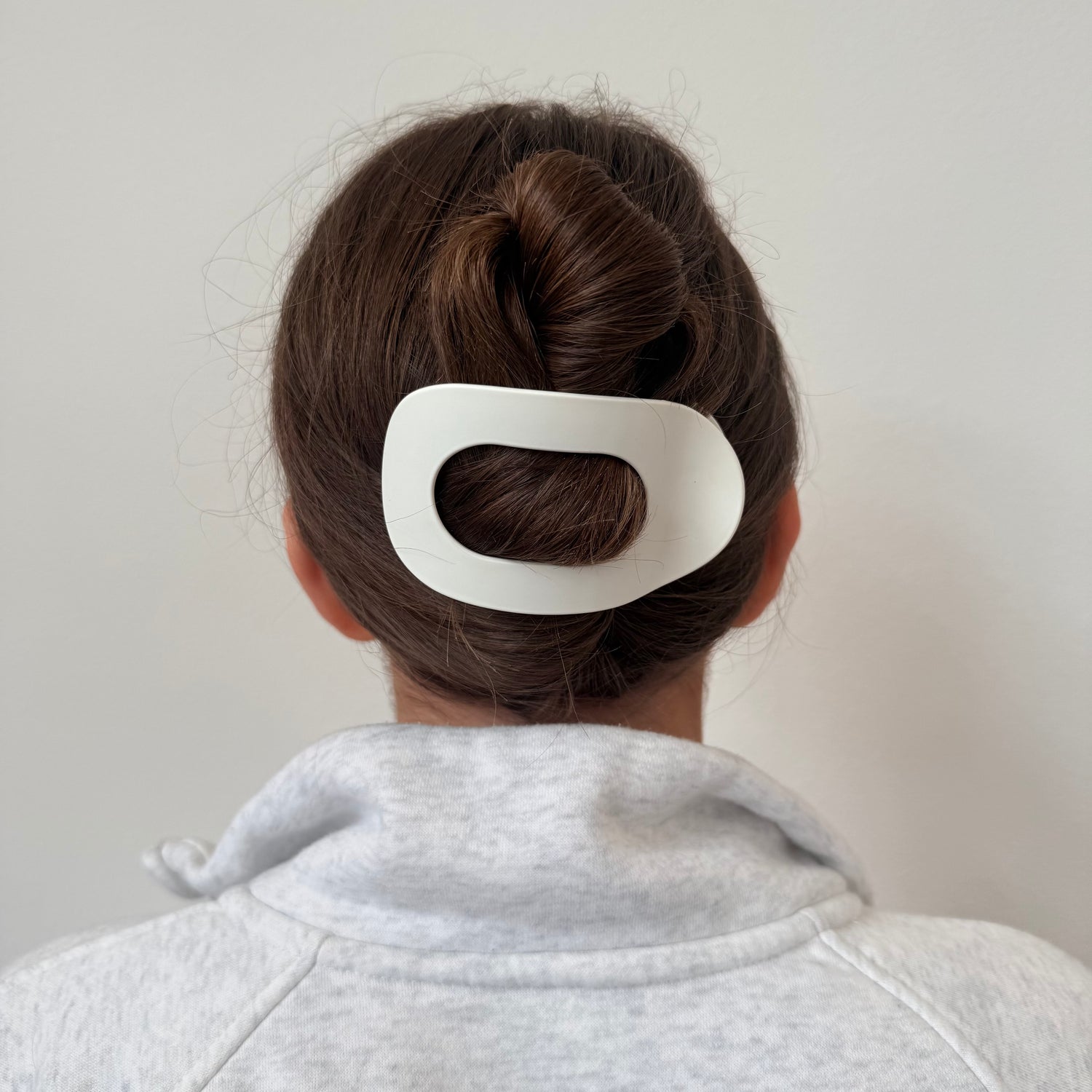 Flat Round Medium White Hair Clip